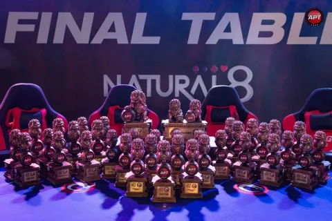 Asian Poker Tour Makes Da Nang Debut, Mystery Bounty Draws 241 Entries; Vietnam's Dinh Van Tien Leads