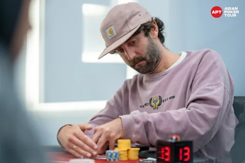 Toby Joyce bubble.jpg